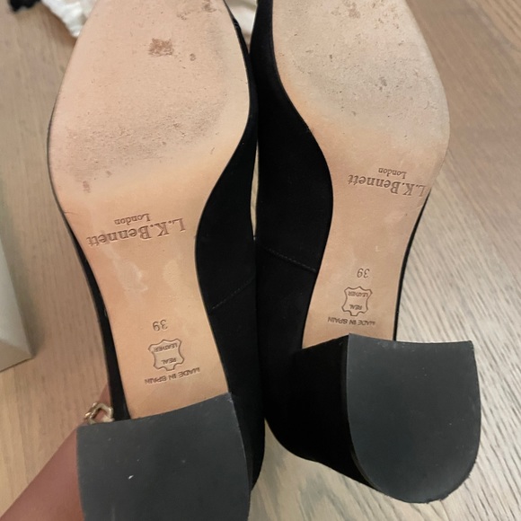 LK Bennett with patent leather toe cap block heels - Picture 2 of 4